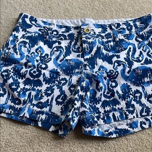 Lilly Pulitzer Blue and White Callahan shorts- 10